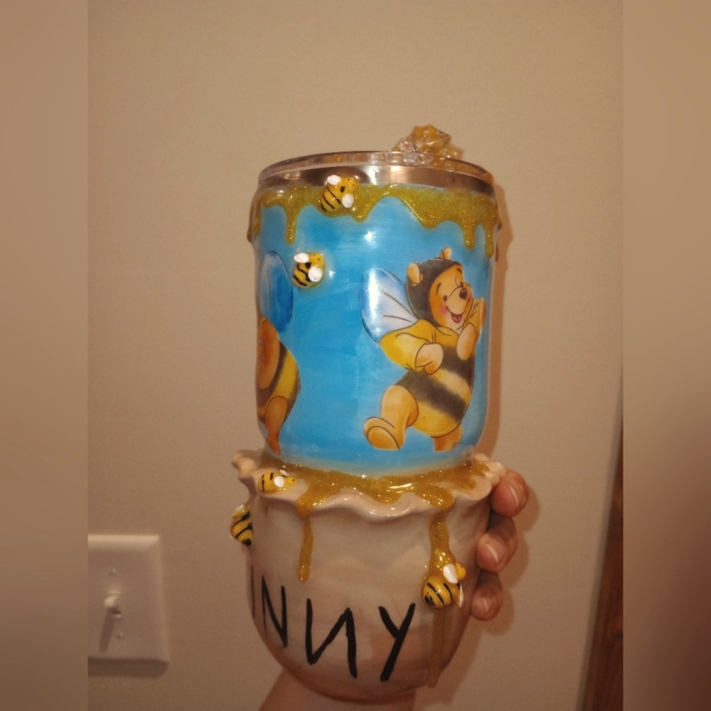 Winnie the Pooh 30oz 3d tumbler! - Picture 6 of 6